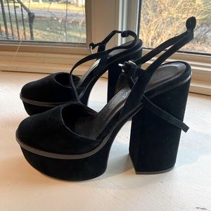 Black velvet free people platform heels